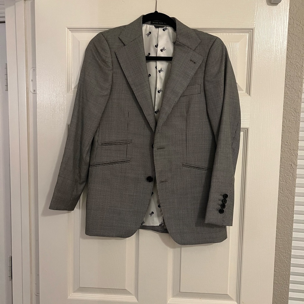 Custom Indochino blazer, fits like 4/6